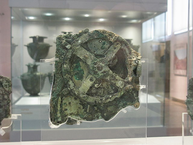 the_antikythera_mechanism_3209890679